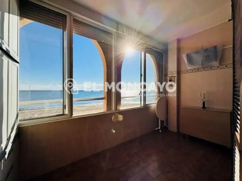 Apartament en venda a La Mata