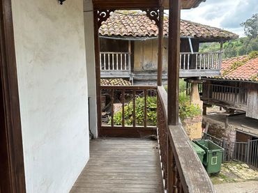 Casa con balcone in vendita a Pillarno