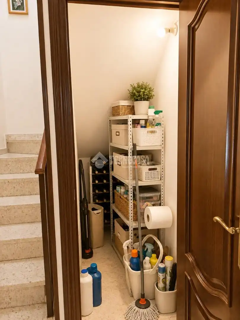 Casa adosada en venta en Sevilla con Aire acondicionado, Terraza y Balcón