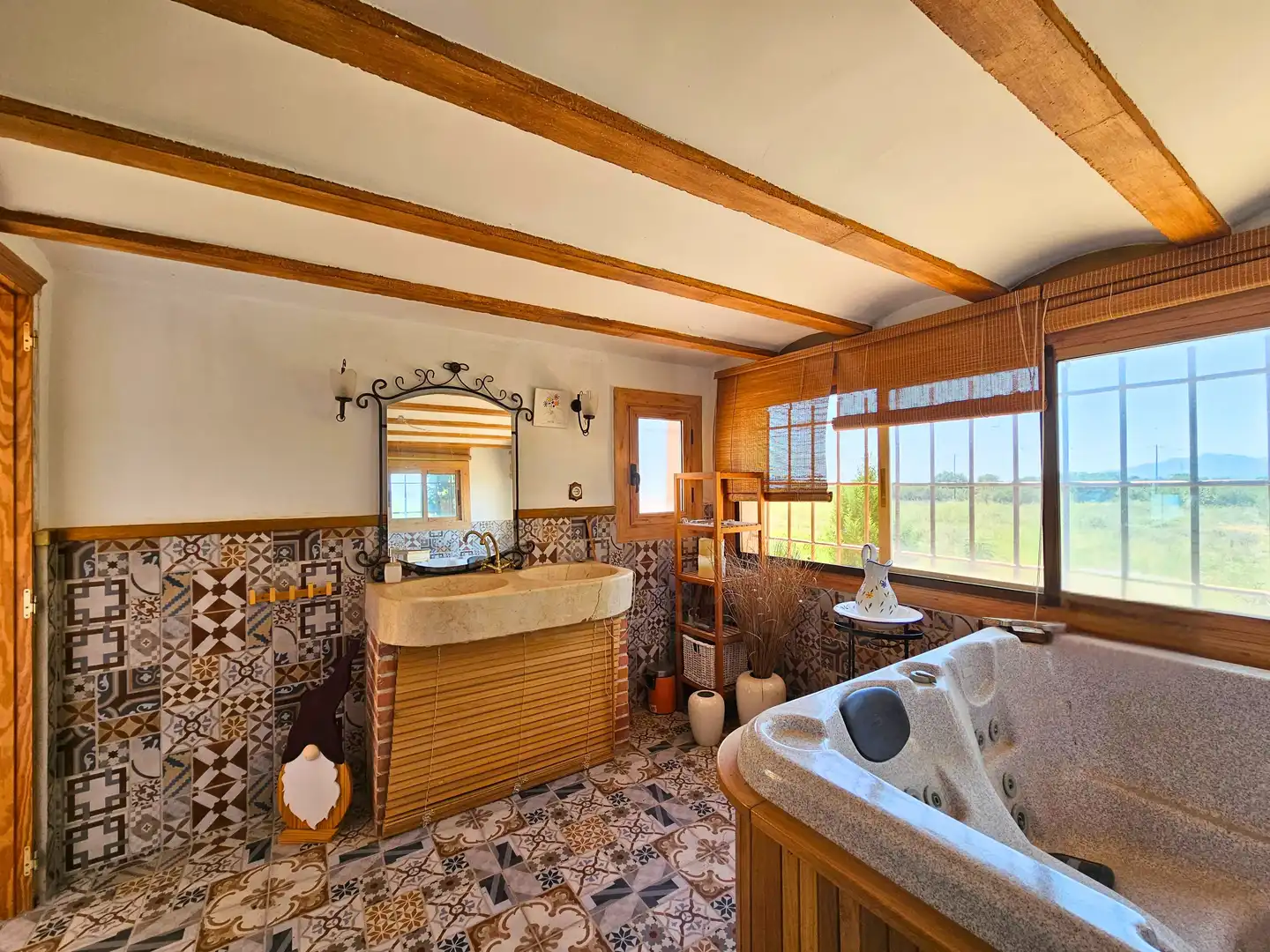 Casa rústica con piscina en venta en Montbrió del Camp, imagen 24