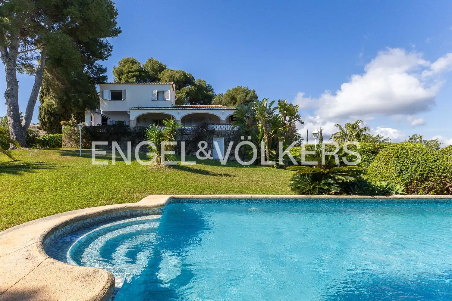 Exterior view of Houses for sale in Jávea / Xàbia  with Heating, Private garden and Storage room