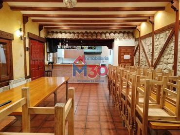 Local commercial à vendre à Crucero - Aquende