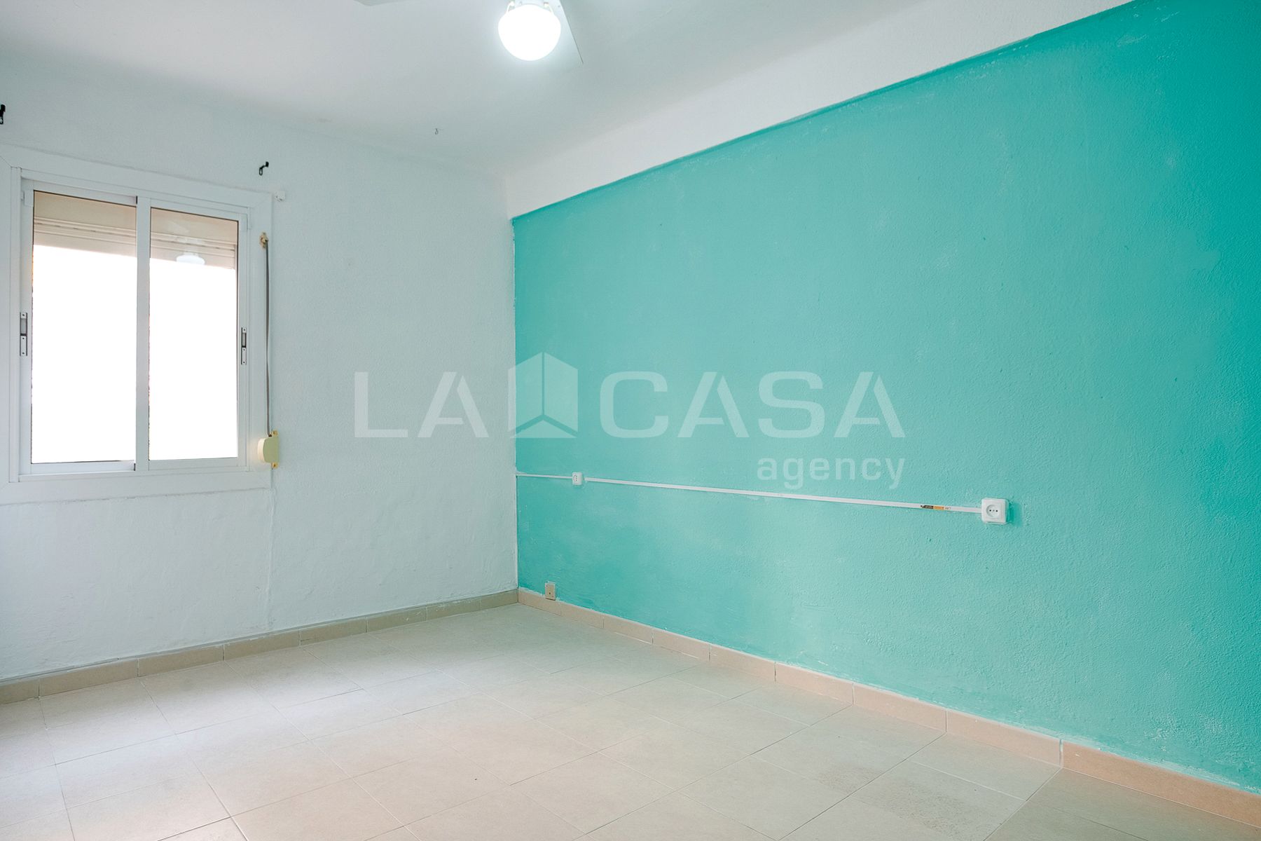 Planta baja en venta en Cornellà de Llobregat