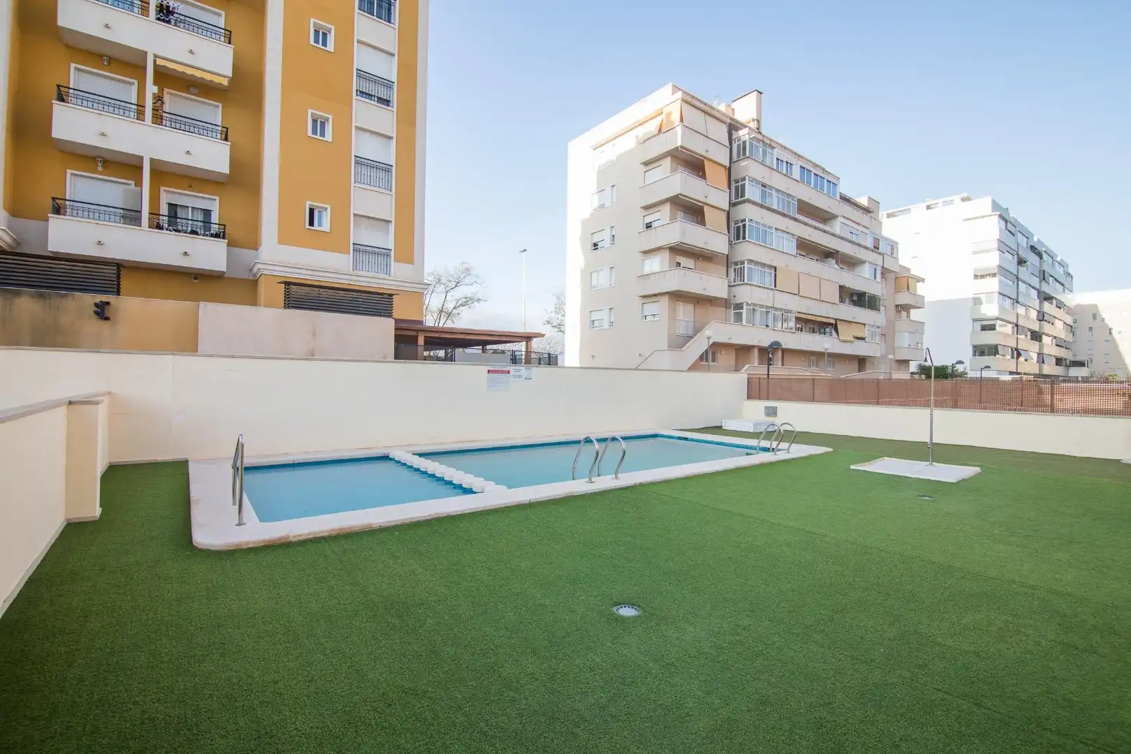 Schwimmbecken von Dachboden zum Verkauf in Elche / Elx mit Klimaanlage, Heizung und Terrasse