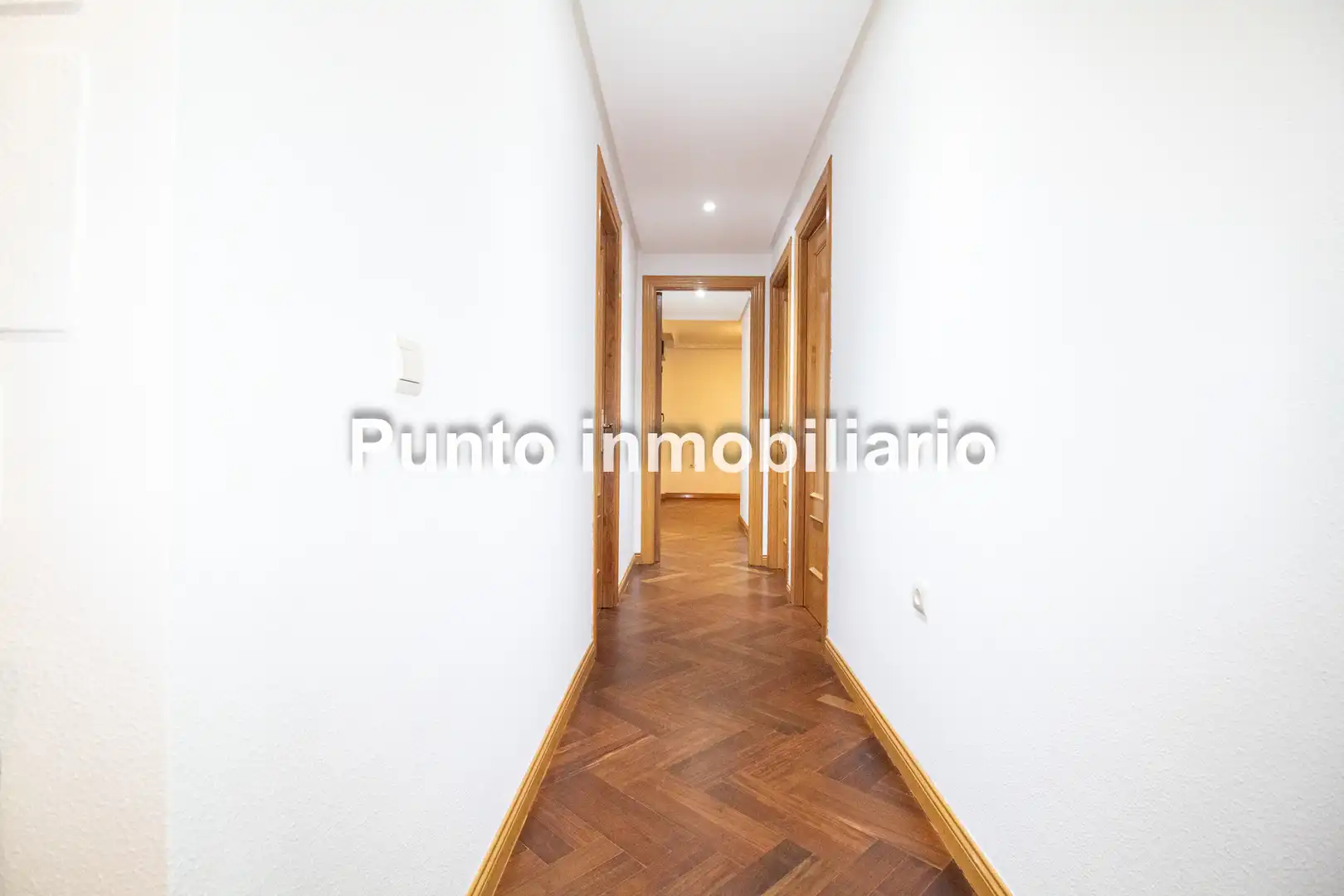Flat for rent in Valladolid  with Heating and Parquet flooring