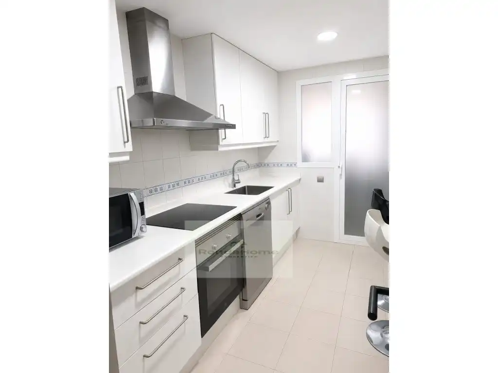 Kitchen of Flat for rent in Benahavís