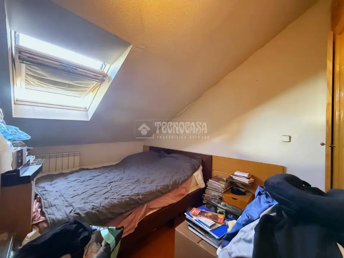 Habitación de Piso en venta en Alcalá de Henares con Aire acondicionado y Calefacción