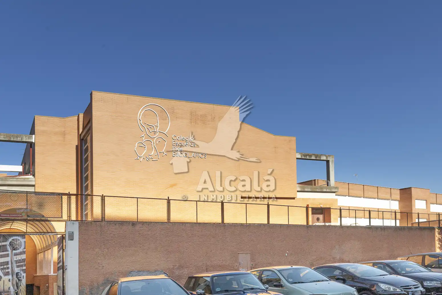Vista exterior de Piso en venta en Alcalá de Henares con Calefacción, Terraza y Trastero