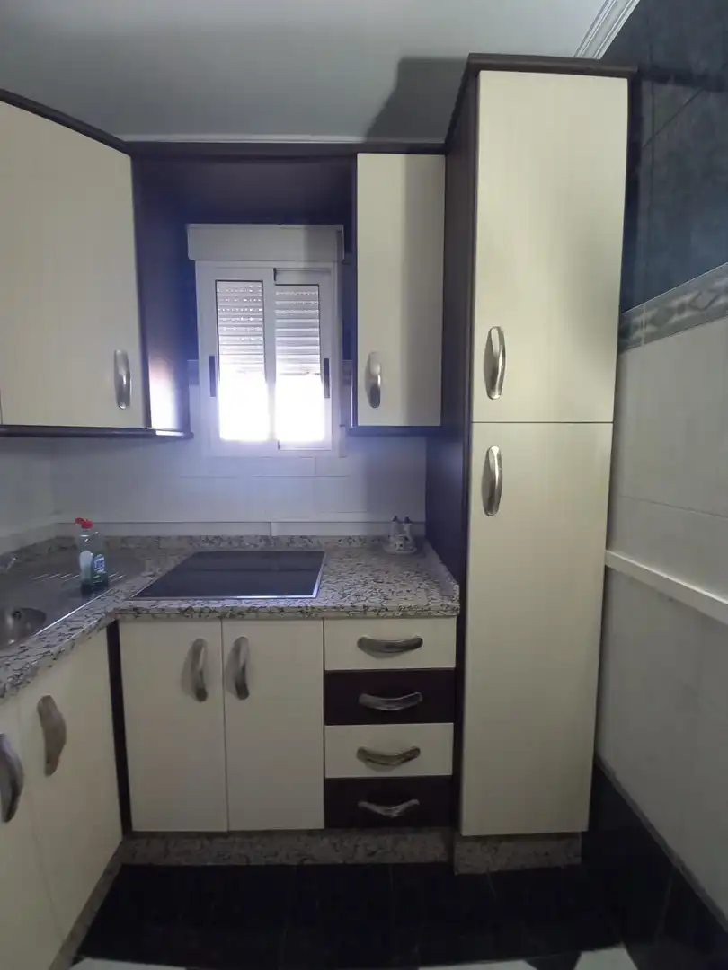 Cuina de Casa o xalet en venda en Córdoba amb Jardí privat, Terrassa i Moblat