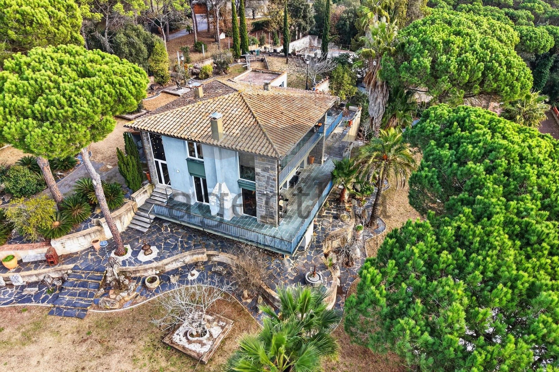 Jardí de Casa o xalet en venda en Llambilles amb Aire condicionat, Calefacció i Terrassa