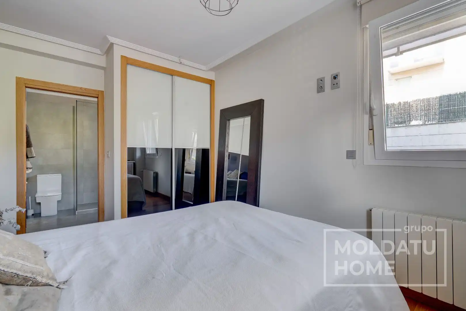 Duplex with lift for sale in Indalecio Prieto, imagen 22
