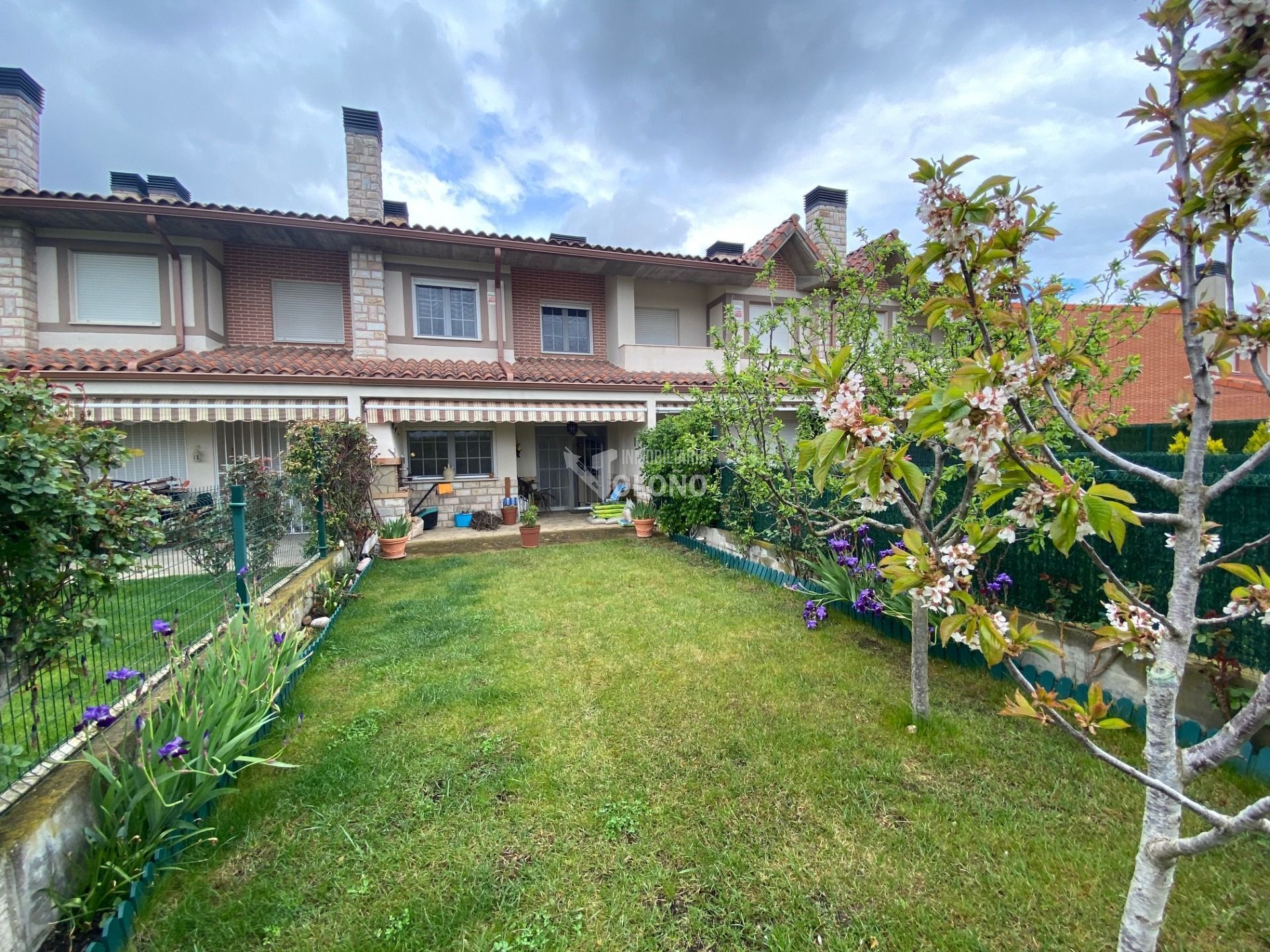 Garden of House or chalet for sale in Cihuri  with Heating, Private garden and Parquet flooring