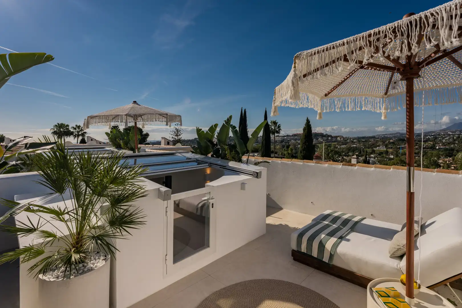 Reihenhaus mit Terrasse zum Verkauf in Nueva Andalucía, imagen 18