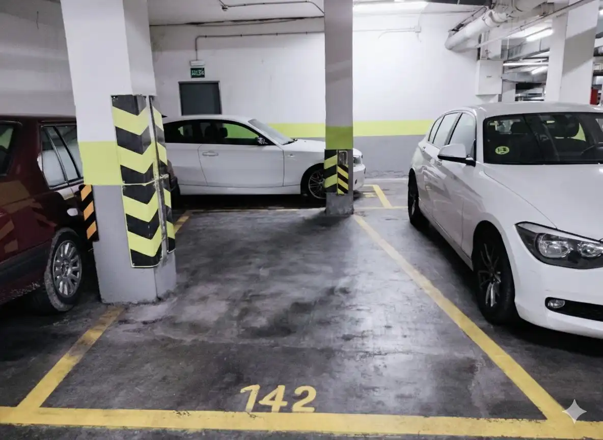 Garage for sale in 3 Calle del Doce de Octubre #PLANTA -1, Ibiza de Madrid