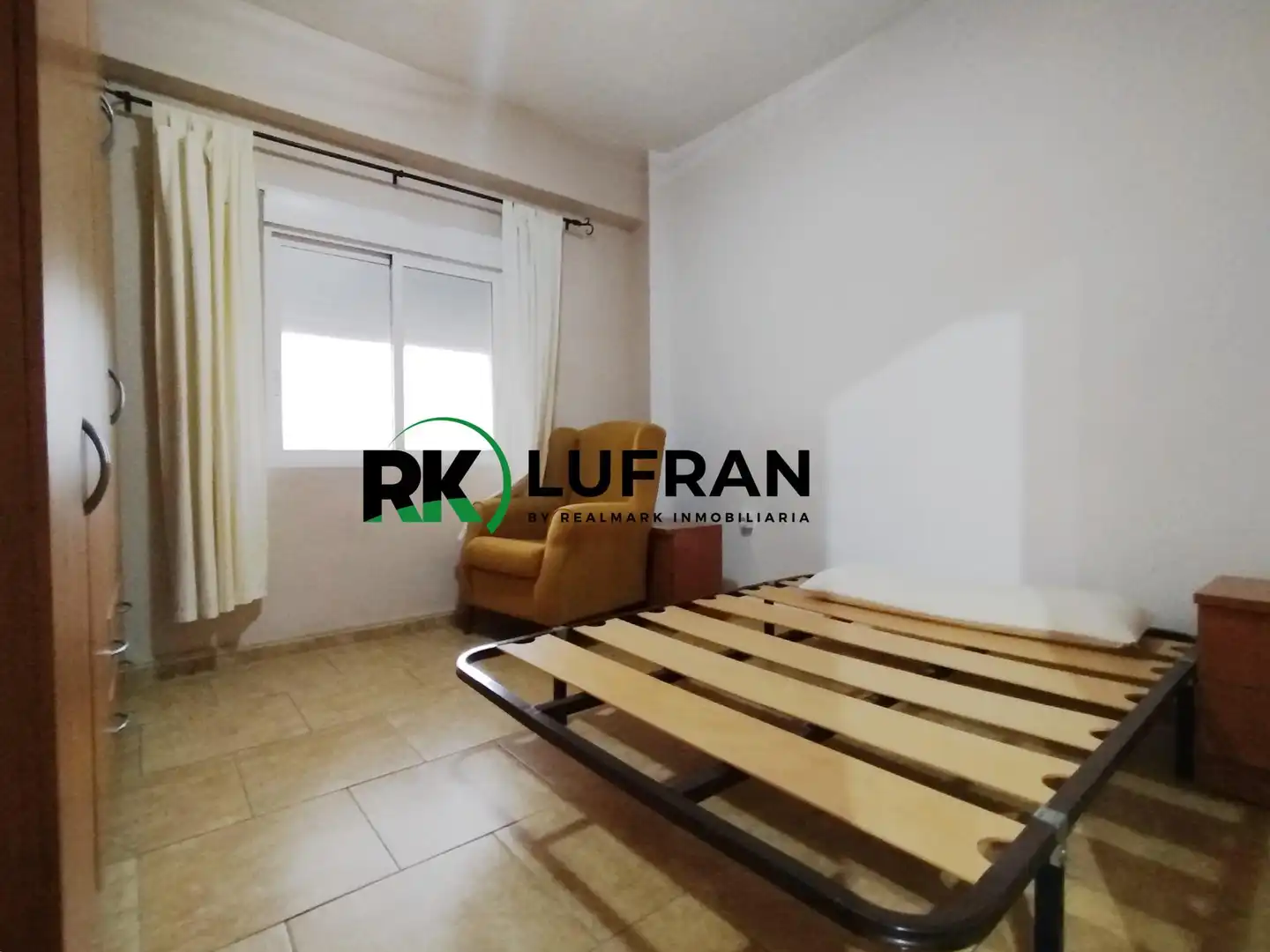 Wohnung zur Miete in Calle FISCAL MIGUEL GUTIERREZ C, Pla de Bon Repós