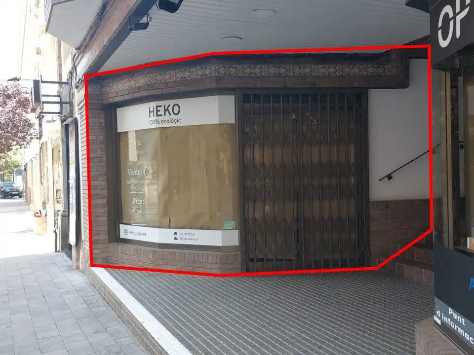Local comercial en alquiler en Calabria 15