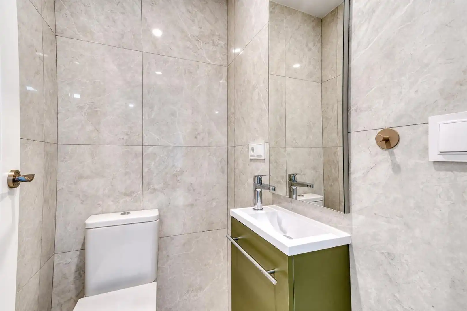 Apartament amb terrassa de lloguer a Puerto Deportivo, imagen 14