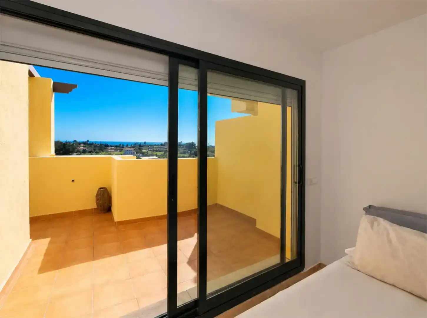 Terraza de Dúplex en venta en Estepona con Piscina
