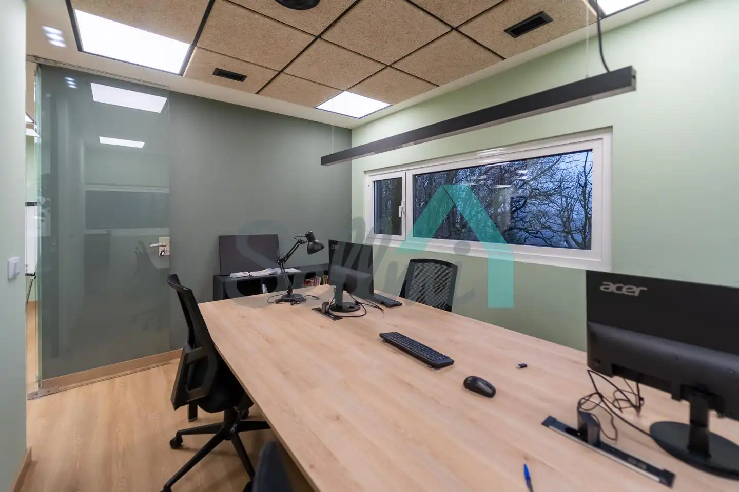 Office for rent in Ribera de Arriba  with Air Conditioner and Furnished