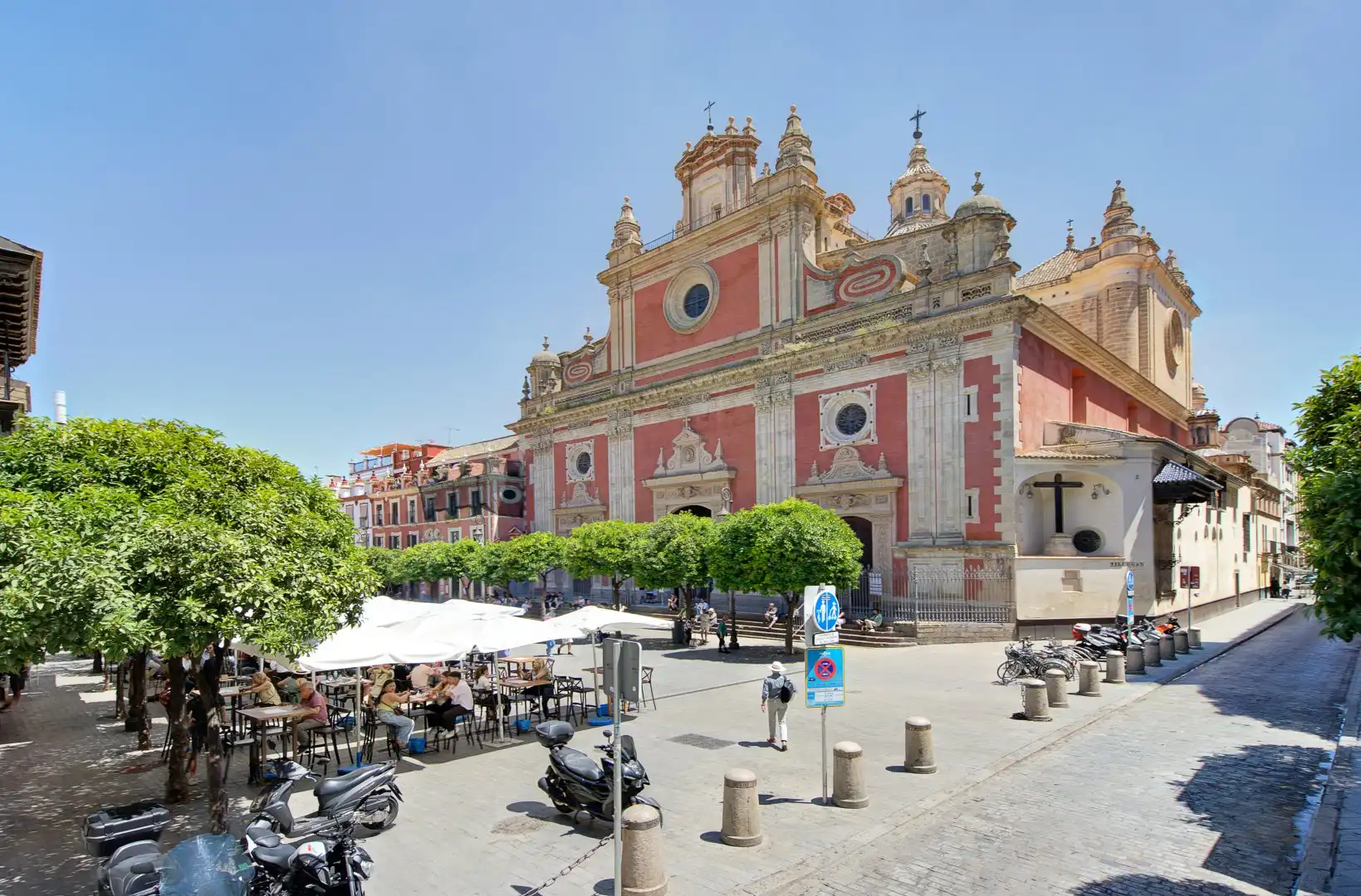 Vista exterior de Ático en venta en Sevilla con Aire acondicionado y Amueblado