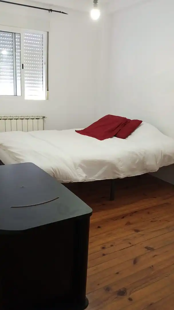 Bedroom of Flat for rent in Leganés  with Air Conditioner, Heating and Private garden