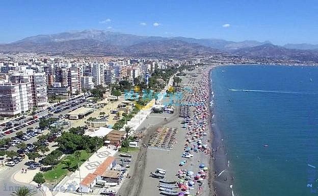 Vista exterior de Residencial en venda en Vélez-Málaga