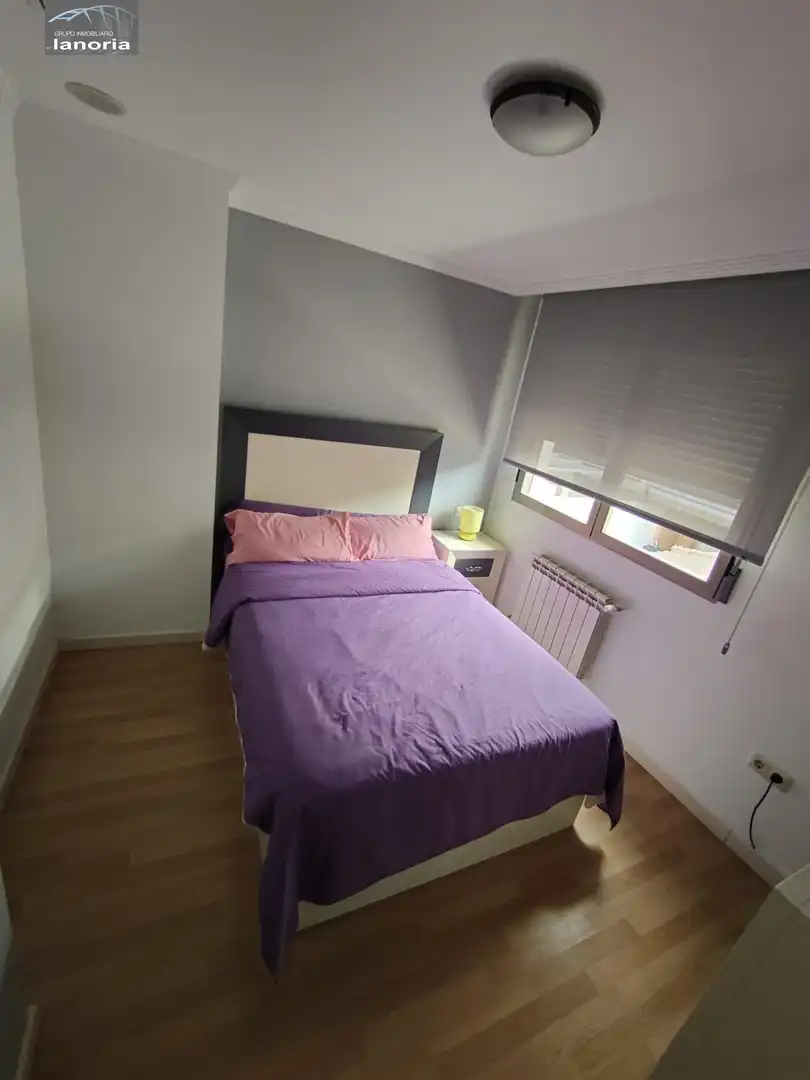 Habitación de Casa adosada en venta en Albacete con Aire acondicionado, Calefacción y Terraza