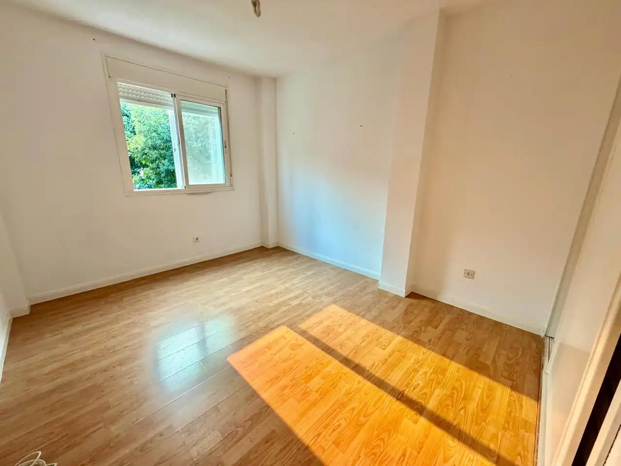 Habitación de Piso en venta en Alcobendas con Calefacción y Piscina comunitaria