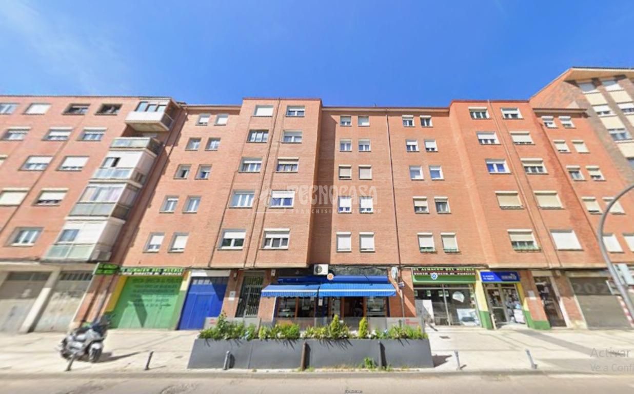 Exterior view of Flat for sale in Palencia Capital