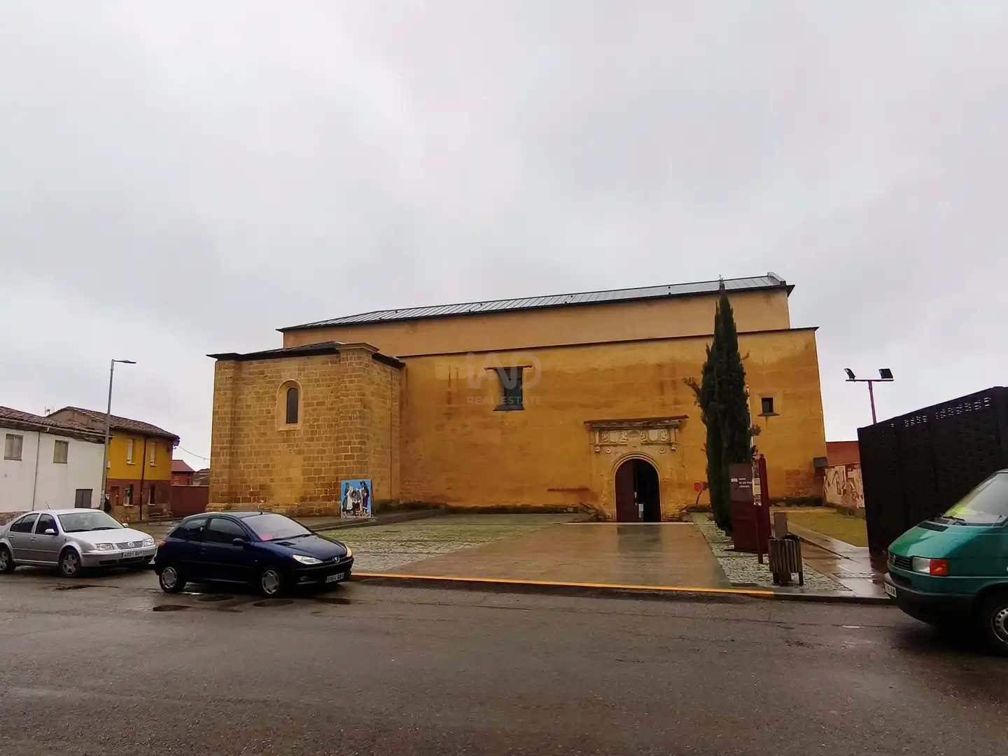 Vista exterior de Edificio en venta en Mansilla de las Mulas