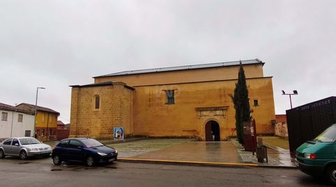 Foto 3 de Edificio en venta en Mansilla de las Mulas, León
