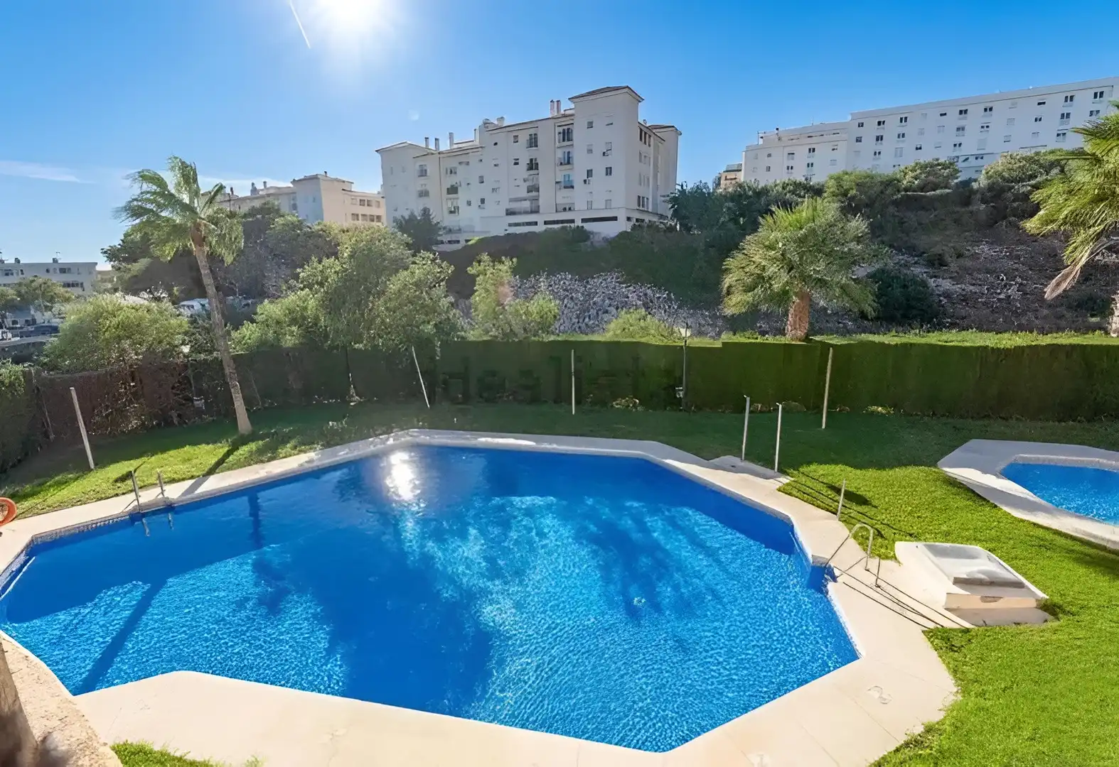 Àtic amb piscina en venda a Arroyo de la Miel