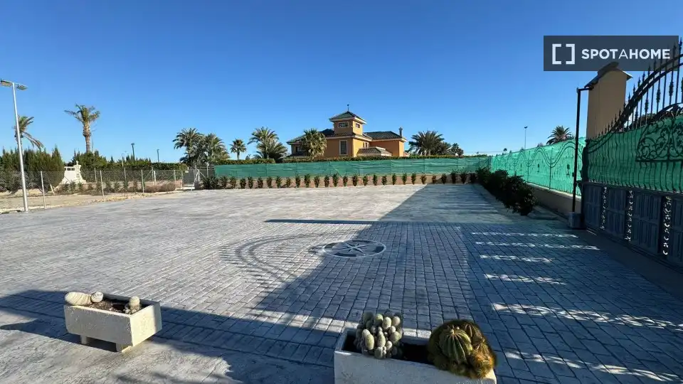 Habitació a Alzabares