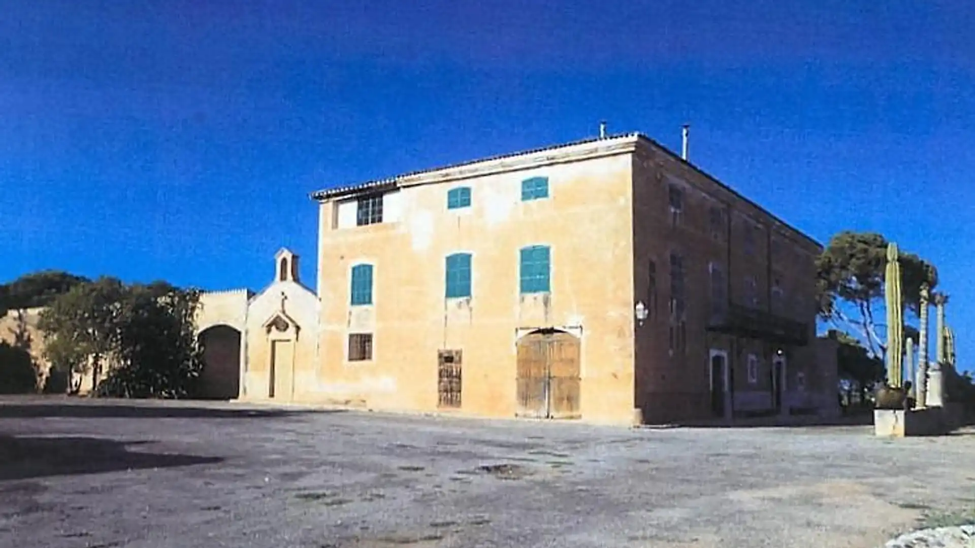 Exterior view of Country homes for sale in Manacor  with Private garden, Terrace and Storage room