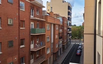 Exterior view of Flat for sale in Palencia Capital  with Balcony