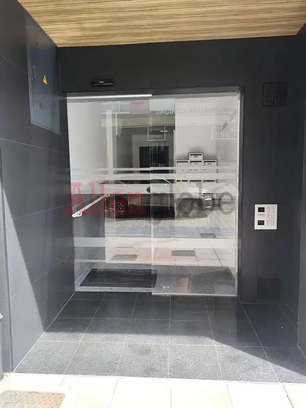 Wohnung zur Miete in Calle Jacinto Benavente, 4, Masip