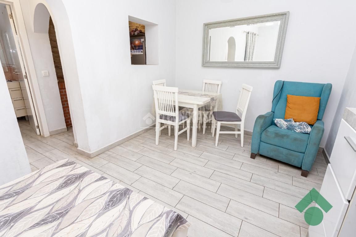 Dining room of Single-family semi-detached for sale in Algeciras
