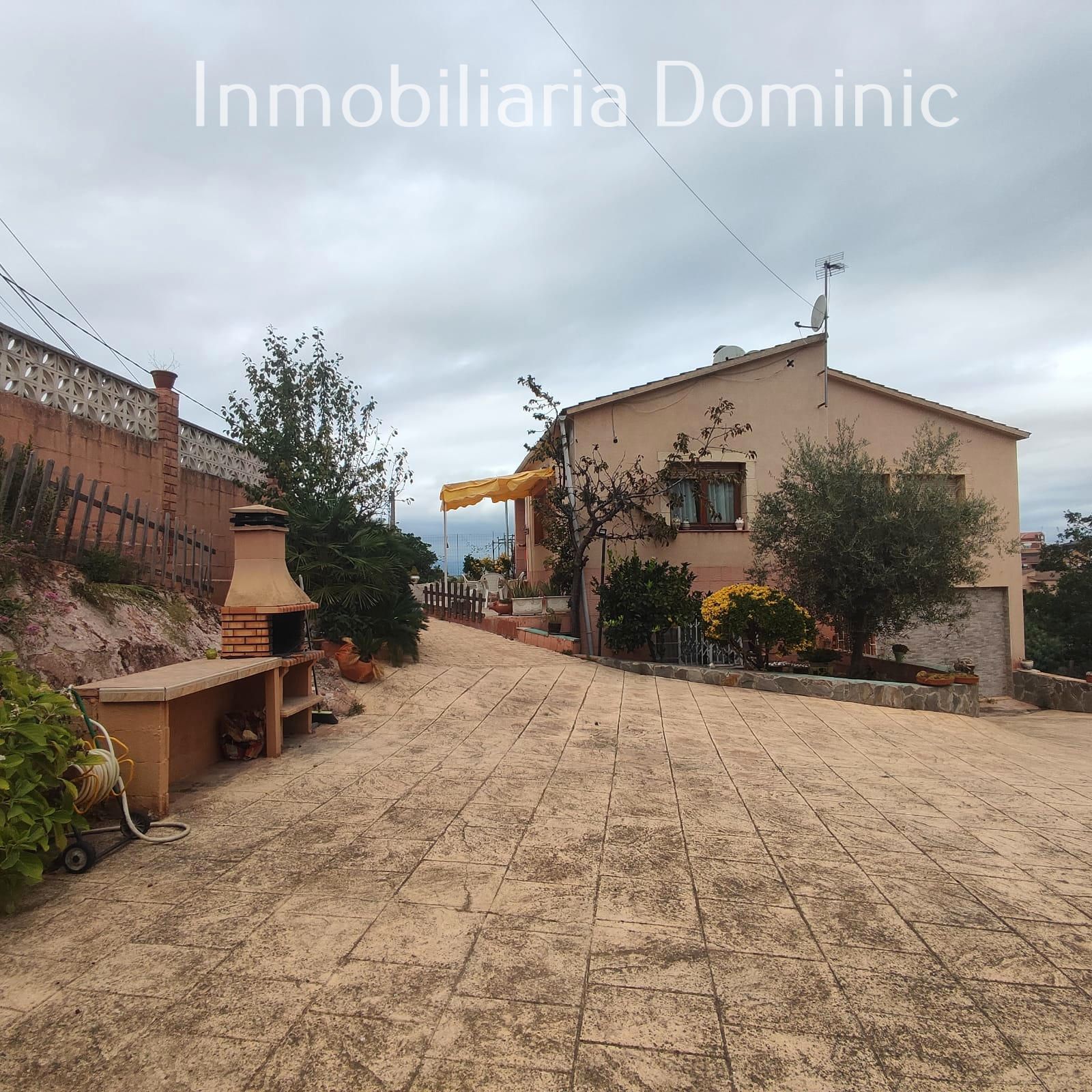 Casa o chalet en venta en Carrer Santa Elena, Montbarbat