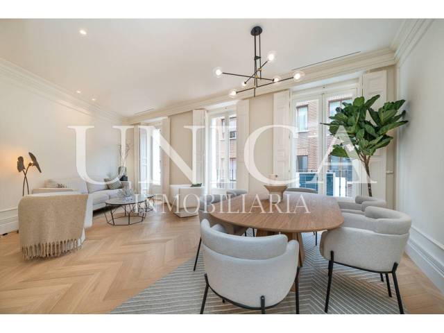 Piso en Venta en Justicia - Chueca