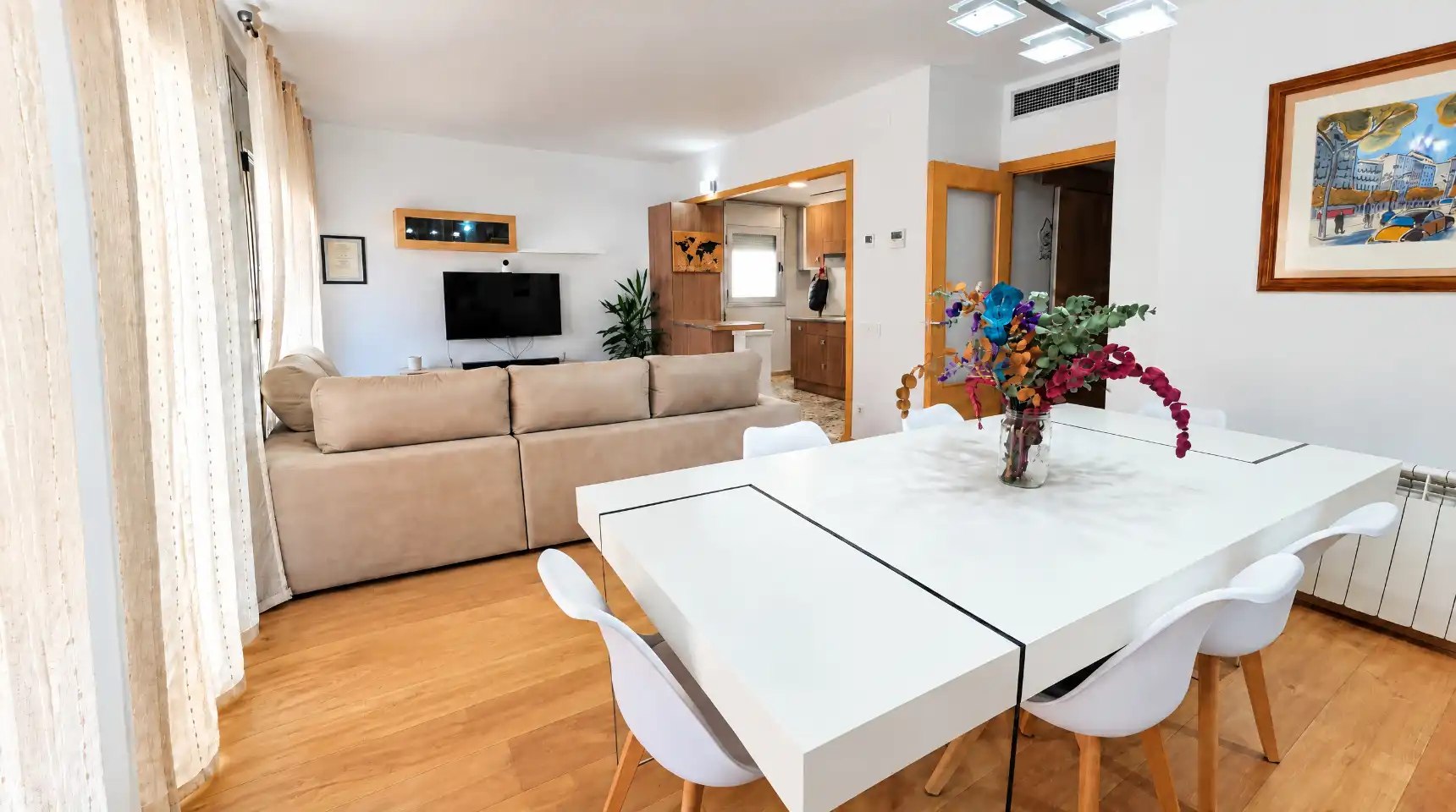 Flat with terrace for sale in Carrer de Claramunt