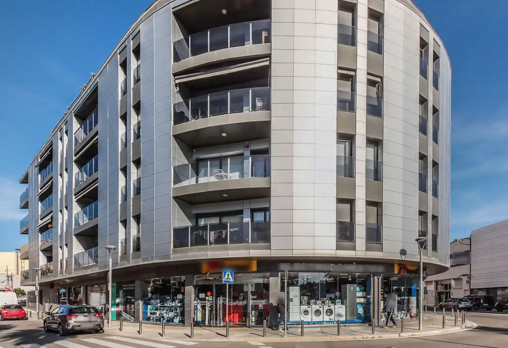 Exterior view of Attic for sale in El Vendrell