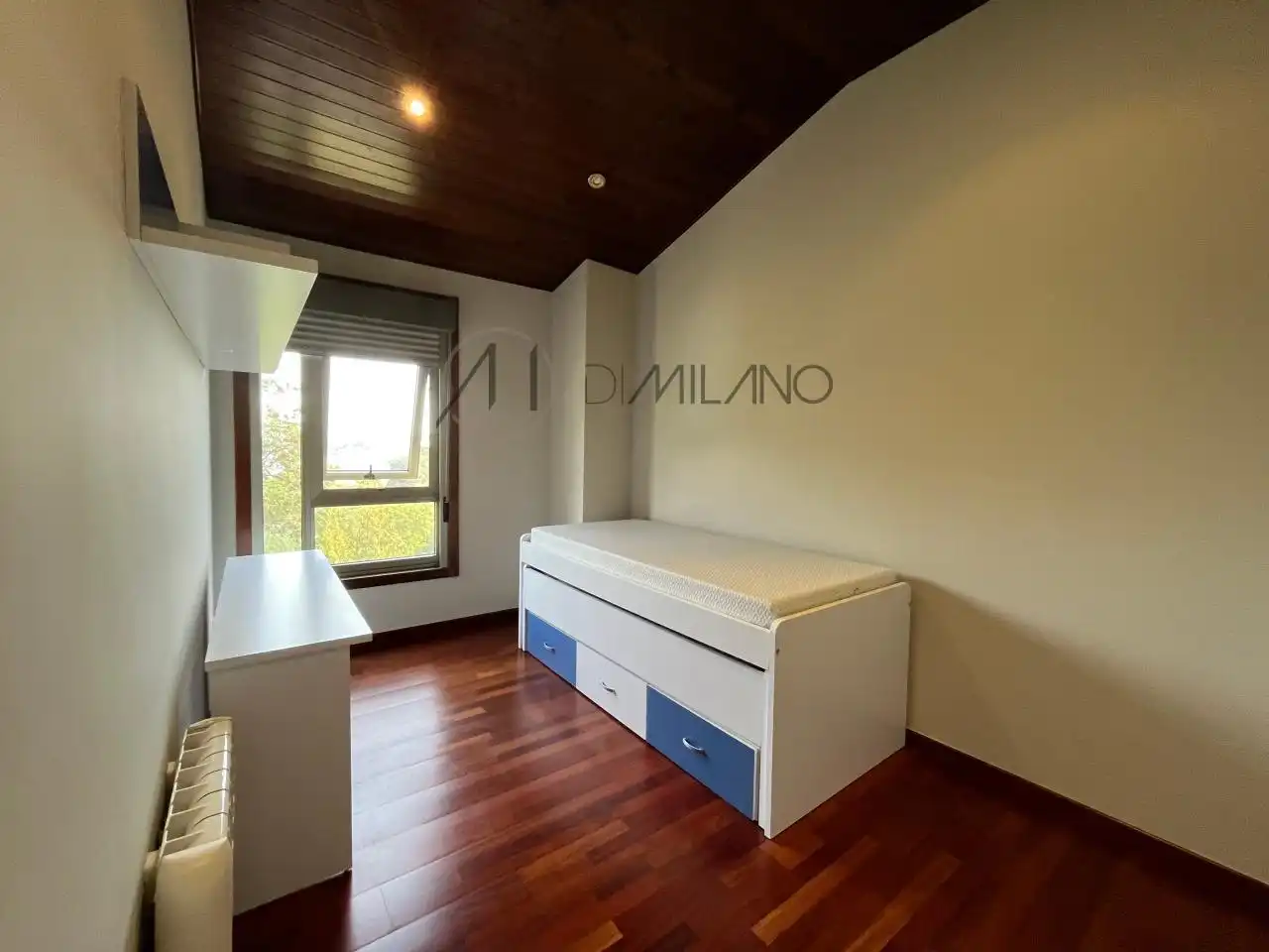 Habitación de Casa o chalet en venta en Cangas  con Calefacción, Jardín privado y Terraza
