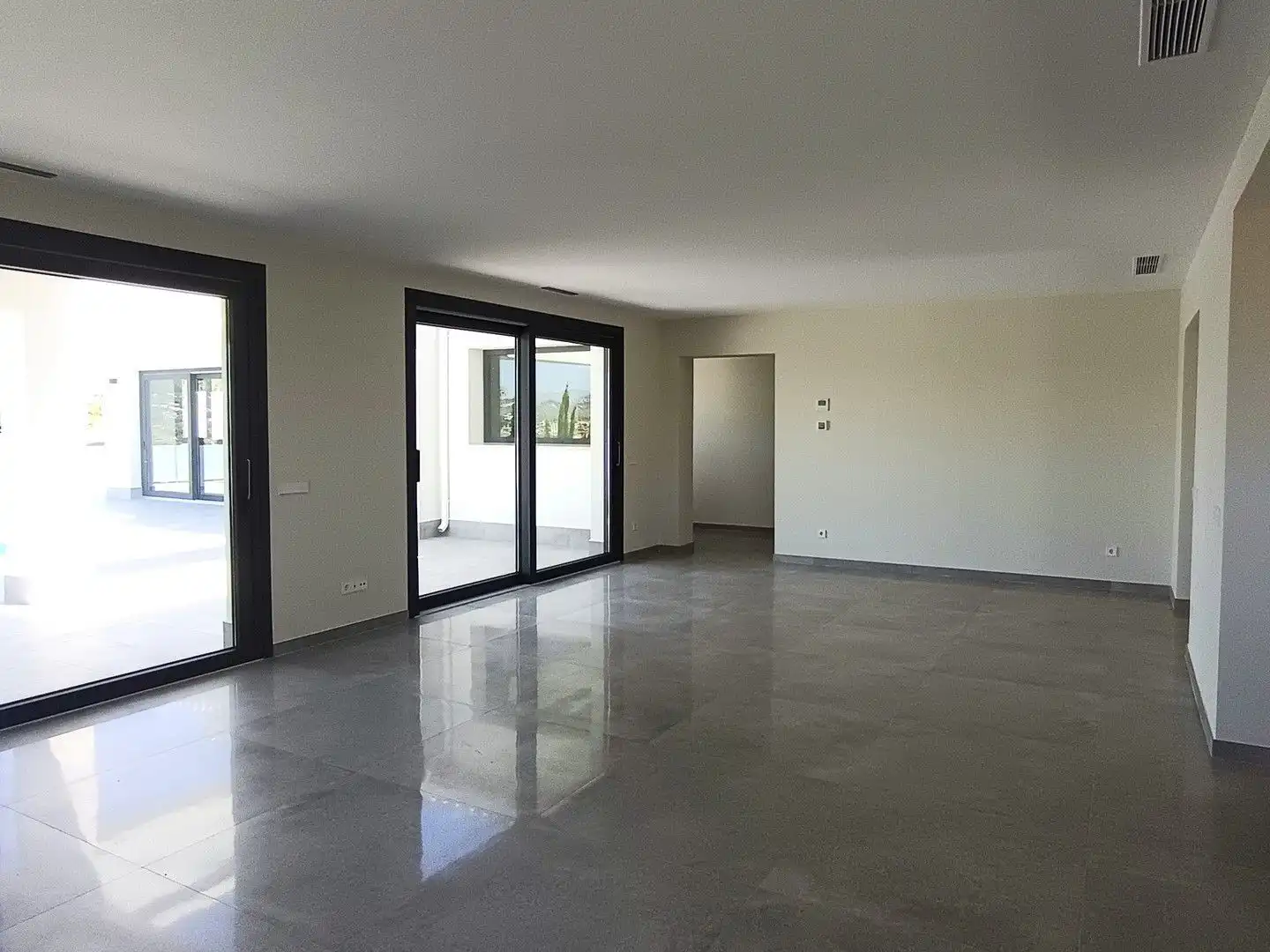 Houses for sale in Jávea / Xàbia  with Air Conditioner, Terrace and Storage room