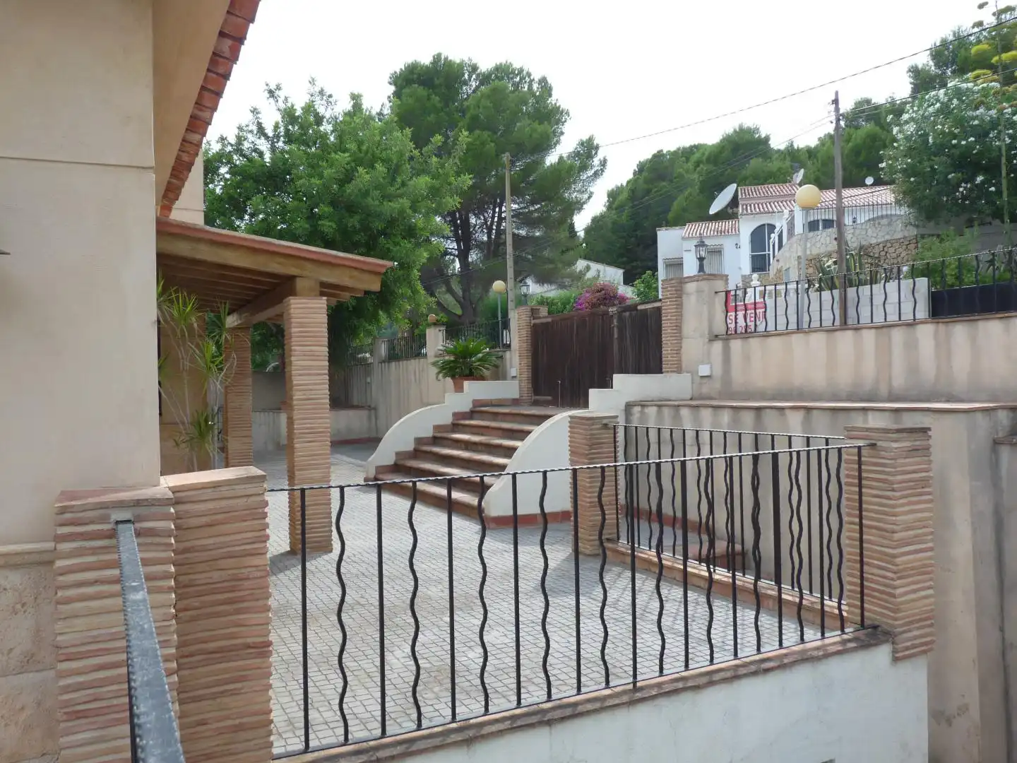 Terrace of Houses for sale in Oliva  with Heating, Private garden and Terrace