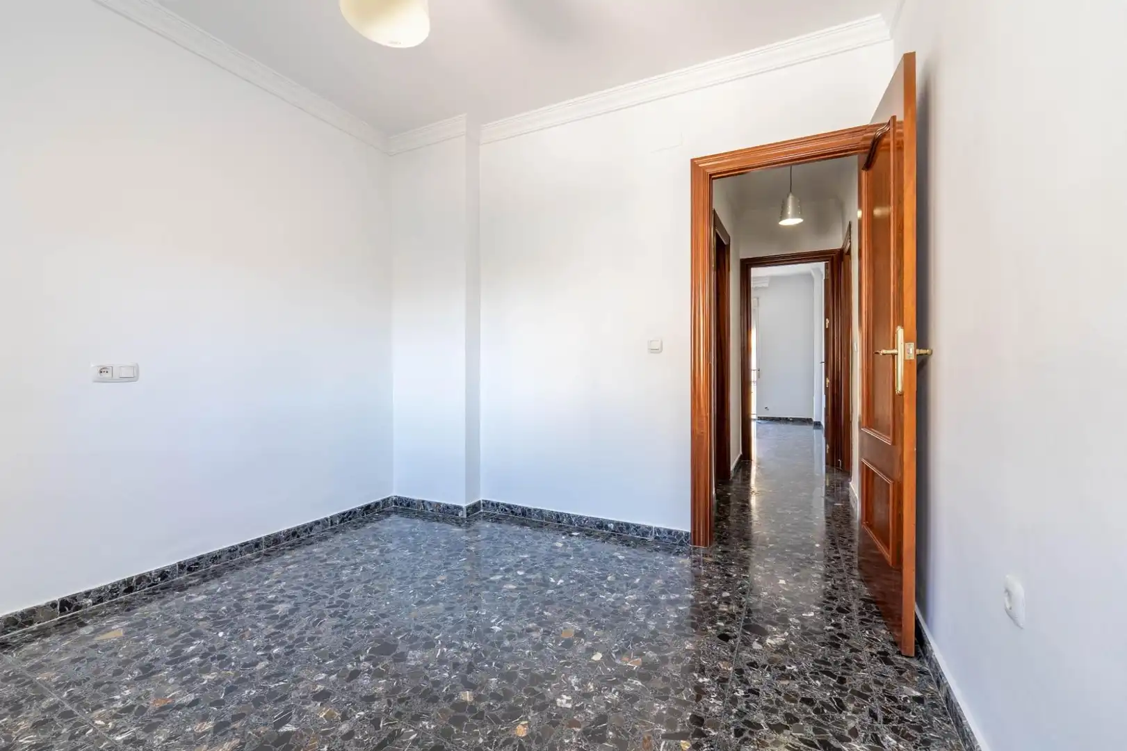 Piso con terraza en venta en Calle Calle San Juan de Dios, imagen 25