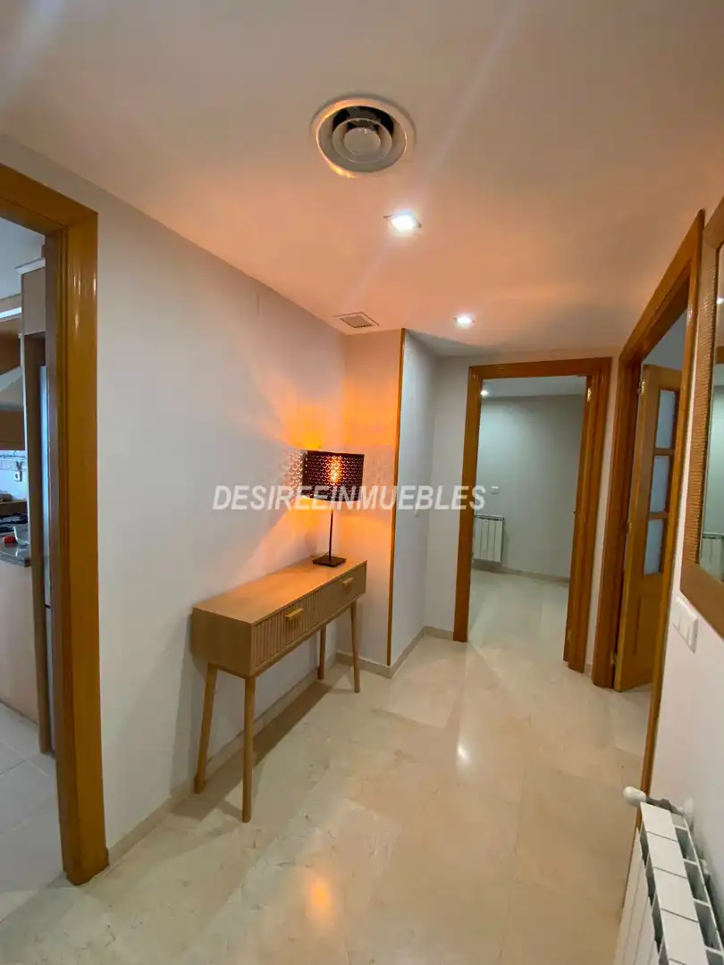 Bedroom of Flat for rent in Valencia  with Air Conditioner, Heating and Terrace