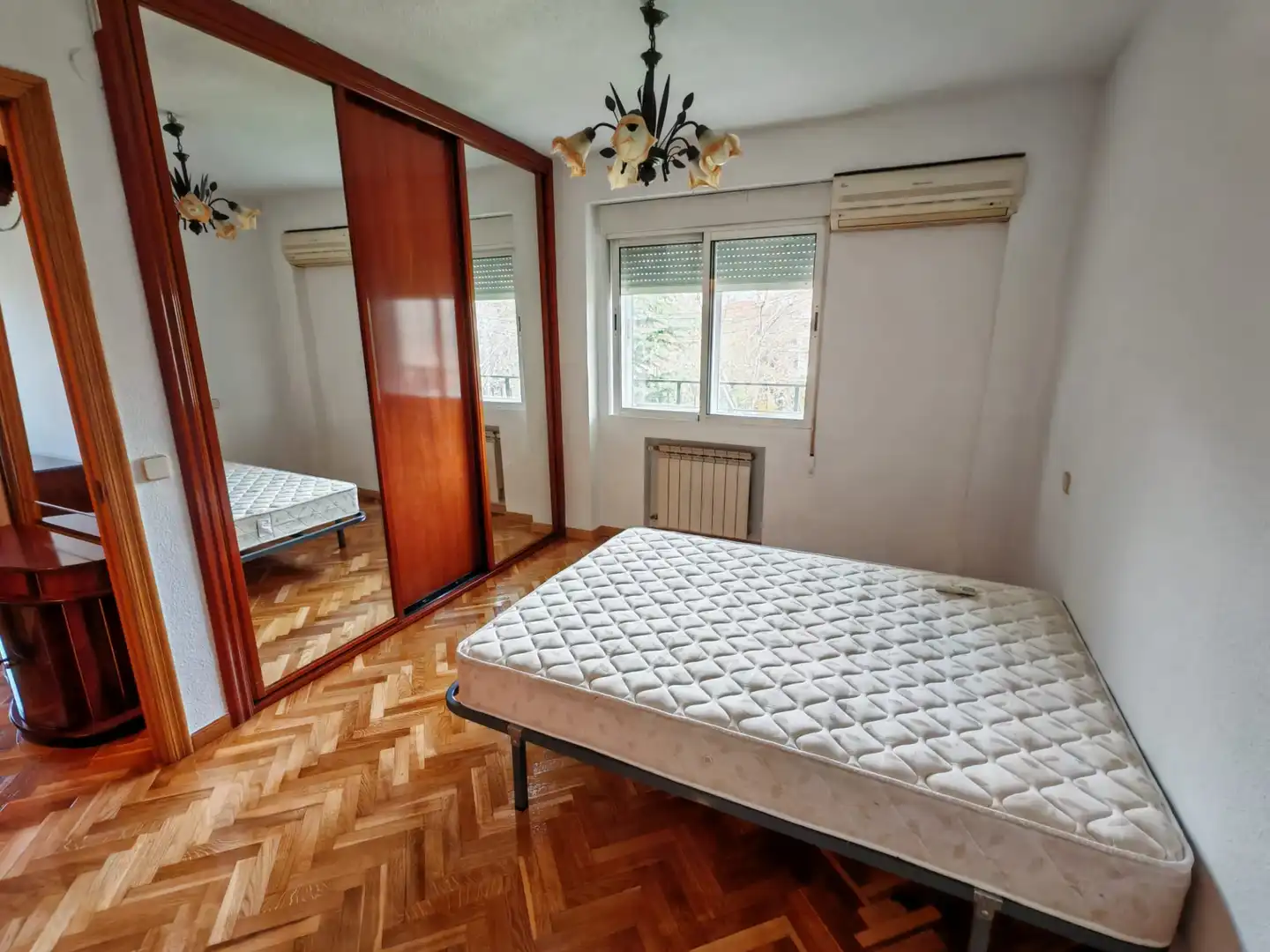 Bedroom of Flat for sale in Móstoles  with Heating, Parquet flooring and Terrace