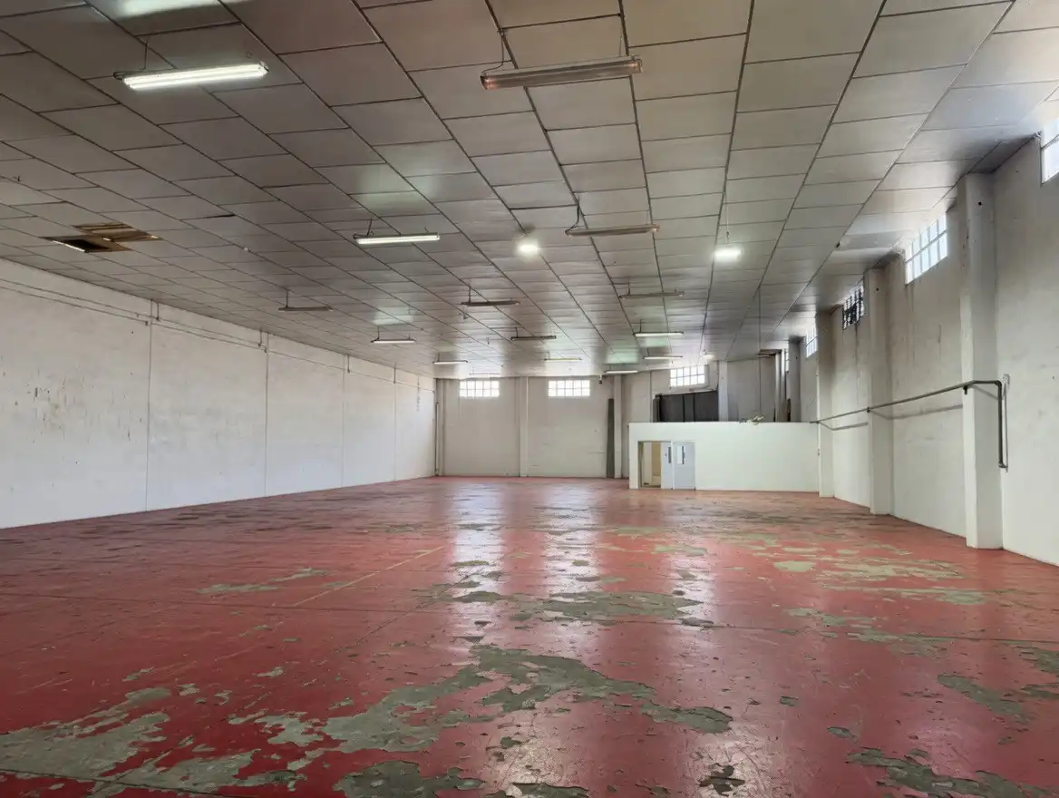Nave industrial de alquiler en Alaquàs