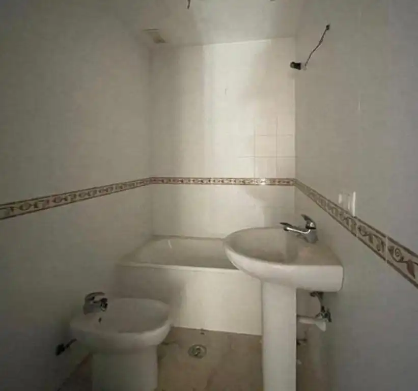 Badezimmer von Wohnung zum Verkauf in San Roque