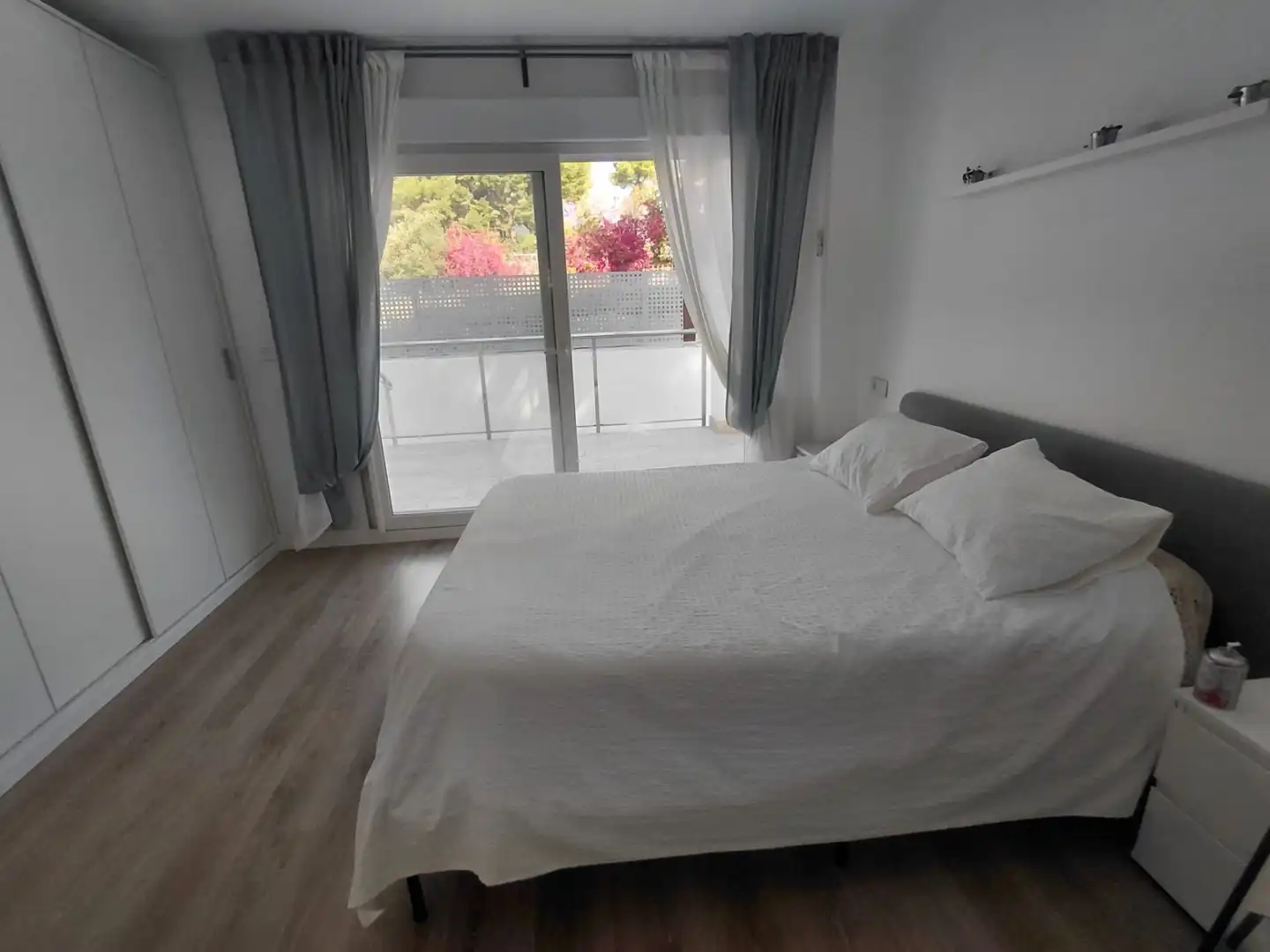 Dormitori de Casa o xalet en venda en La Nucia amb Aire condicionat, Jardí privat i Traster